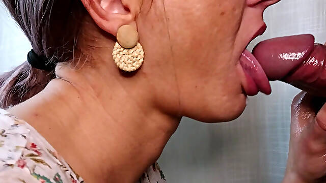 Cum Swallow Compilation Close-up