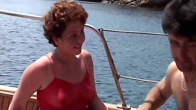 Selmas Horny for the Turkish Captain