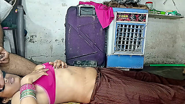 Pussy fucking Hindi audio in doggy style