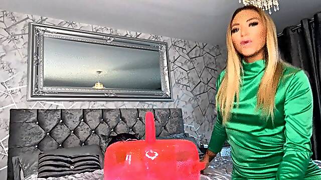 This Surprise Gift Looks Very Fun
