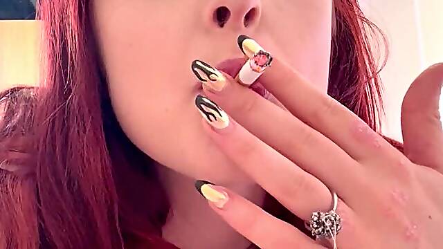 Smoking goth
