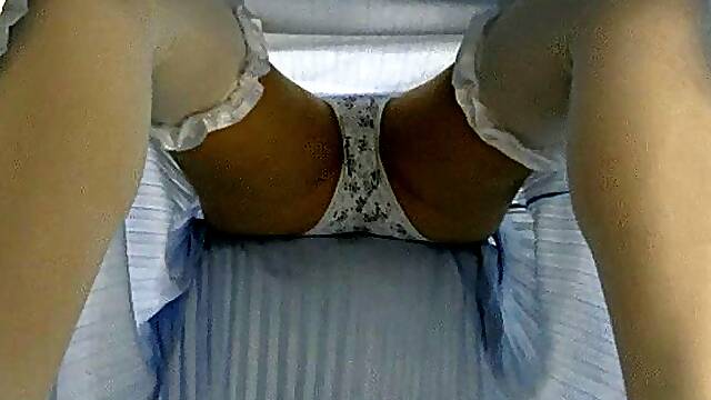 I want you to sit down in a slouch position and slowly open and close your legs MP4 HD 720p