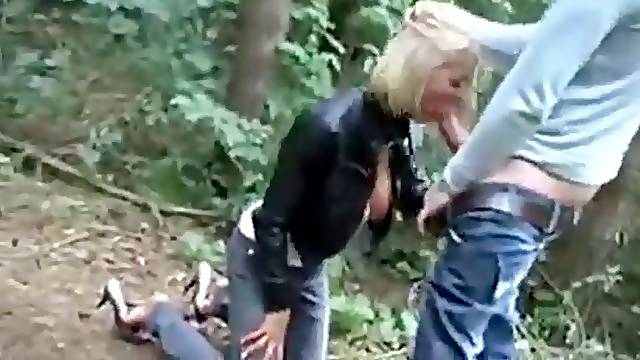 Deutsch facial Blowjob im Freien german blowjob