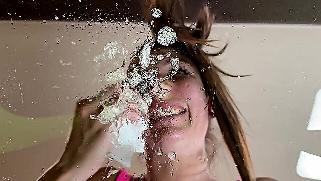 Snot Spray Frenzy: Wet Chaos
