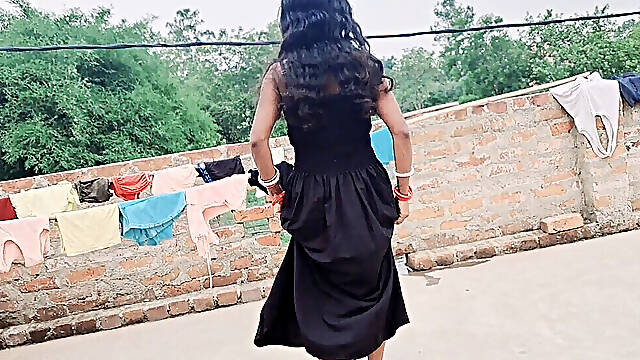 Indian Village Desi Hot Girlfriend Fucking on Trice