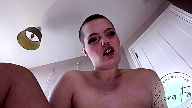Facesitting Until I Cum! Executrix Threat